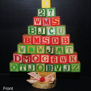 VTG Wooden Alphabet Block Large Christmas Tree Green & Red 39 Blocks 12" x 10"